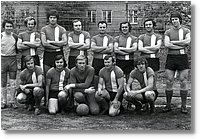 1976_Fussballmannschaft.jpg